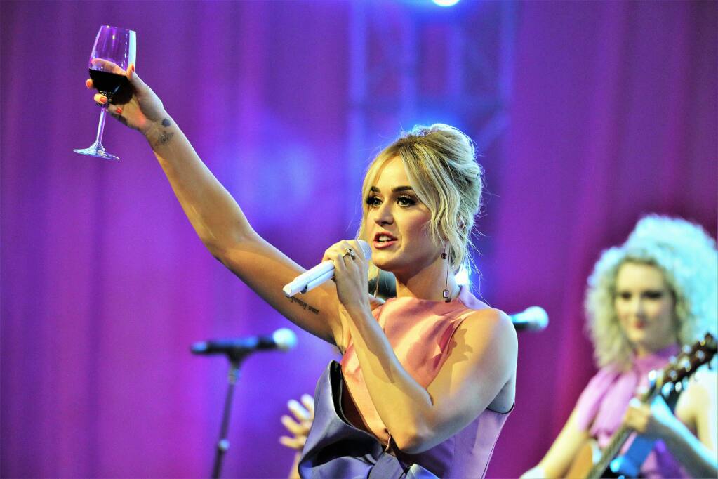 Katy Perry Performed at Auction Napa Valley, Where Bidders Paid