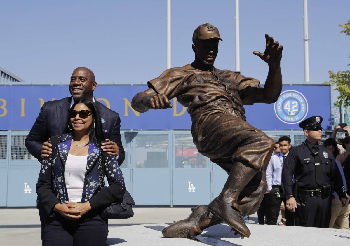 Sliding home: Jackie Robinson gets statue at Dodger Stadium