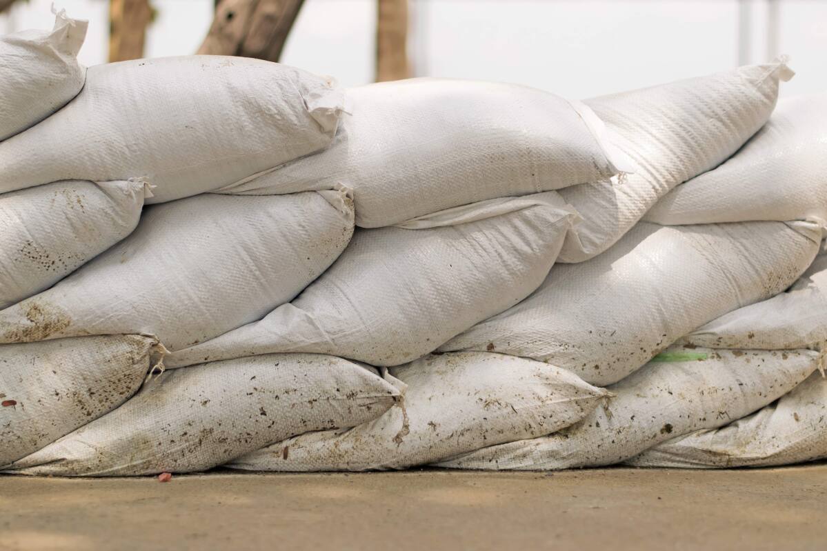 Where to find free sandbags in Sonoma