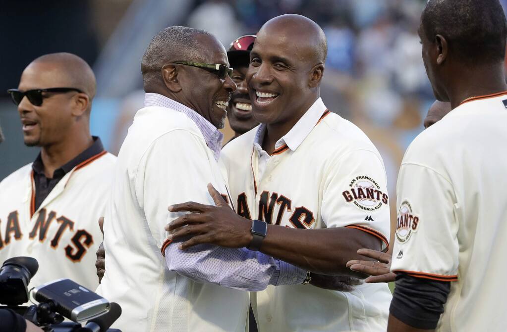 Willie Mays wants Barry Bonds in the Hall of Fame, many voters don't