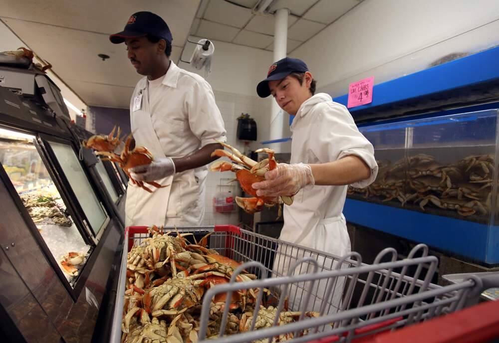 First catch of crab season arrives at Sonoma County grocery stores