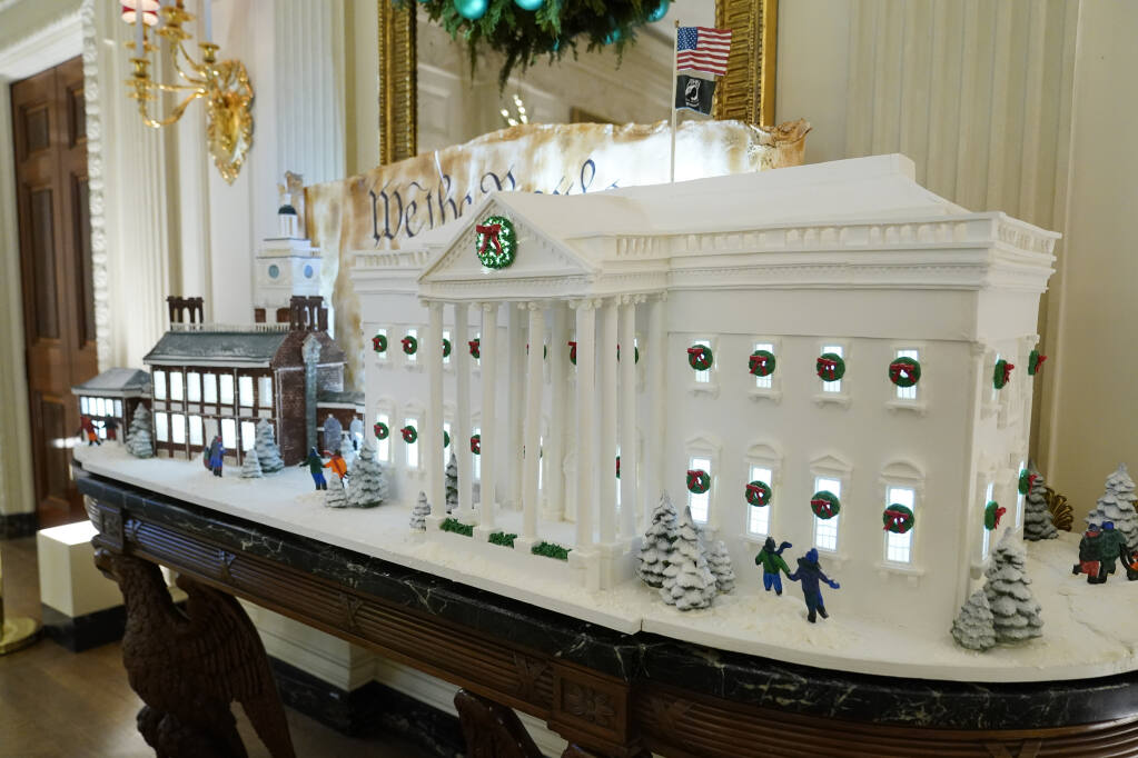 Recreate the 2022 White House Holiday Decorations at Home - Fab Everyday