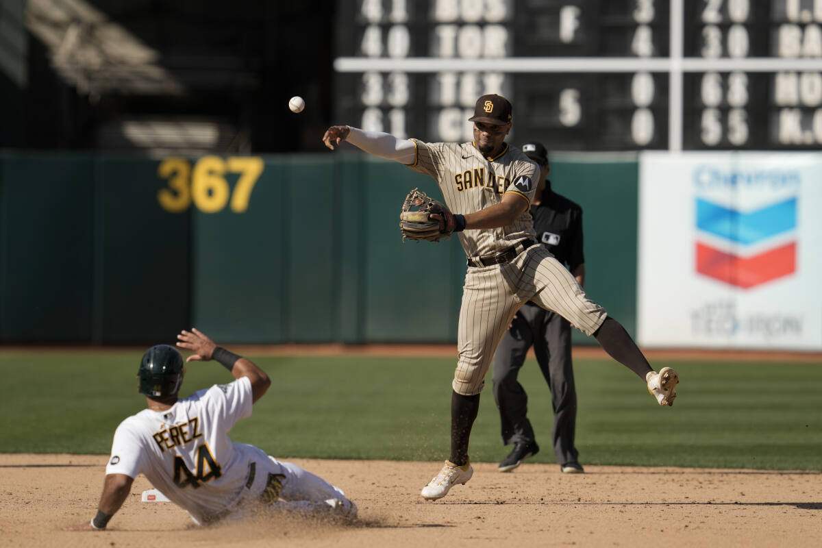 Juan Soto drives in pair of runs as Padres give Bob Melvin series win  against former A's club