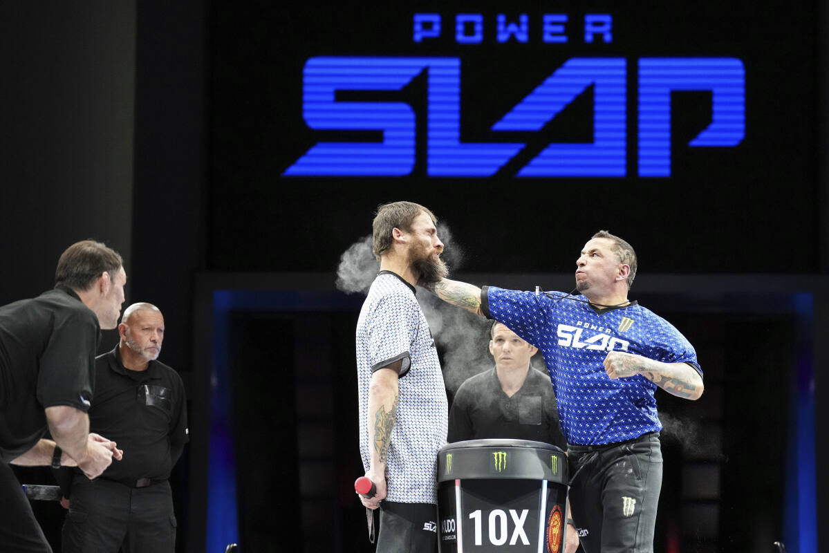 Slap fighting: The next big thing, or unsporting stupidity?