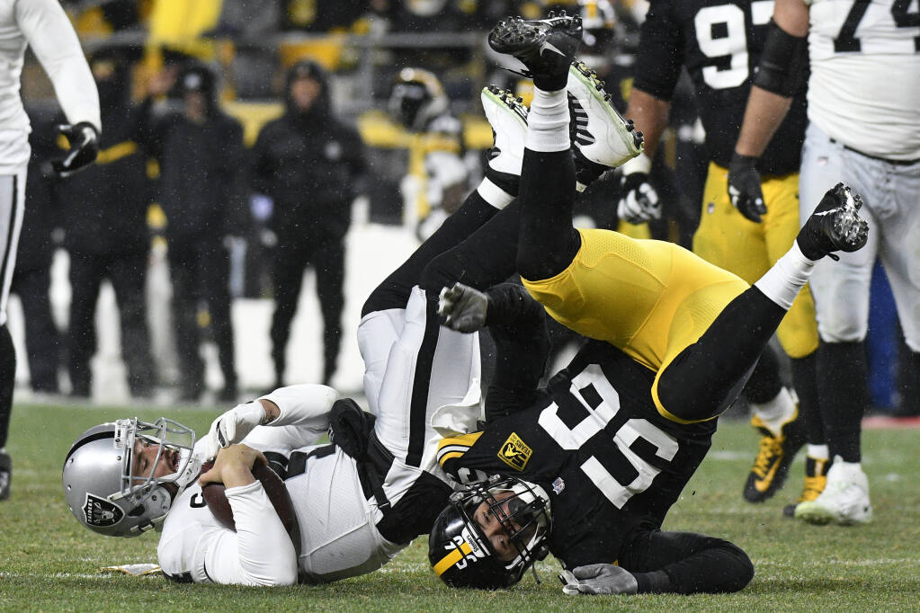 Miscues, missed chances cost Raiders in loss to Steelers