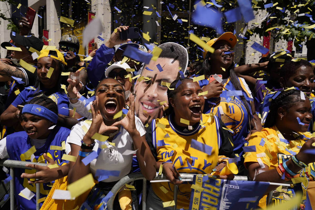 Champ Warriors celebrate fourth title in 8 seasons - The Sumter Item