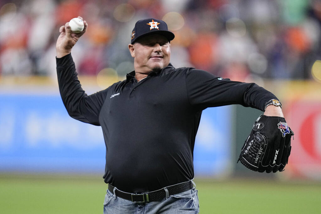 Barry Bonds, Roger Clemens denied Hall of Fame in final year of