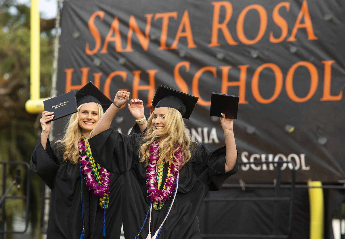 Photos Santa Rosa High School 2022 graduation