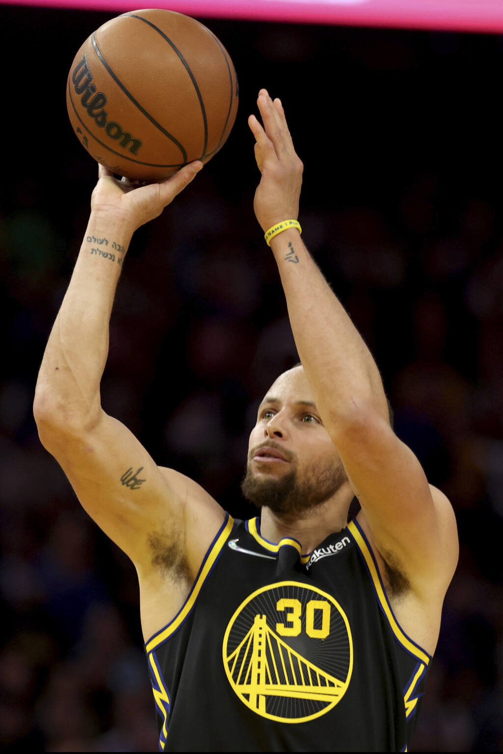 Golden State Warriors on X: A double-double for No. 30 before the half!   / X