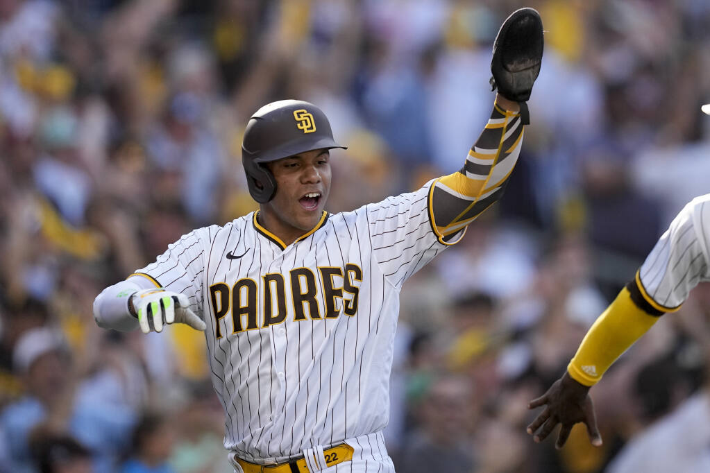 Padres' Kim Ha-seong collects 1st MLB hit, RBI