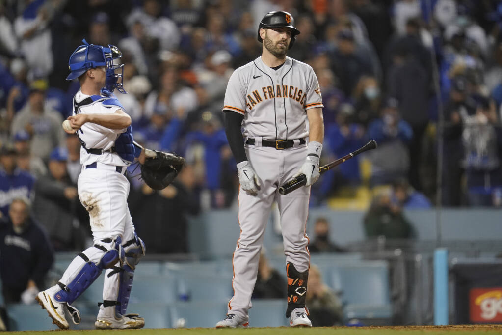 Kris Bryant first postseason homer as a Giant! Extends San Francisco's lead  to 3-0 