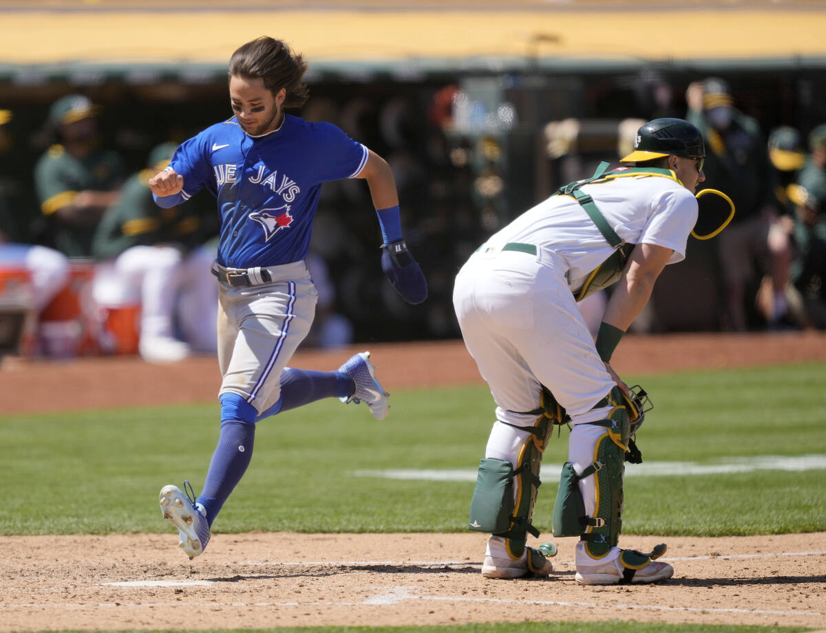 Randal Grichuk drives in 5, Jays beat A's 10-4 for series split