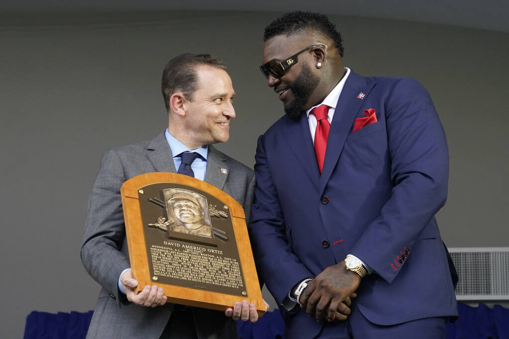 David Ortiz's wife offers Father's Day tribute to Big Papi