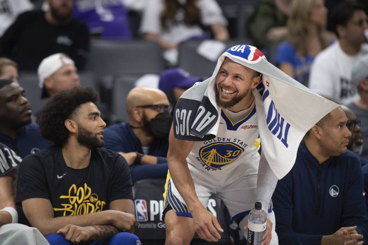 Curry scores playoff career-high 50 as Warriors down Kings - The San Diego  Union-Tribune