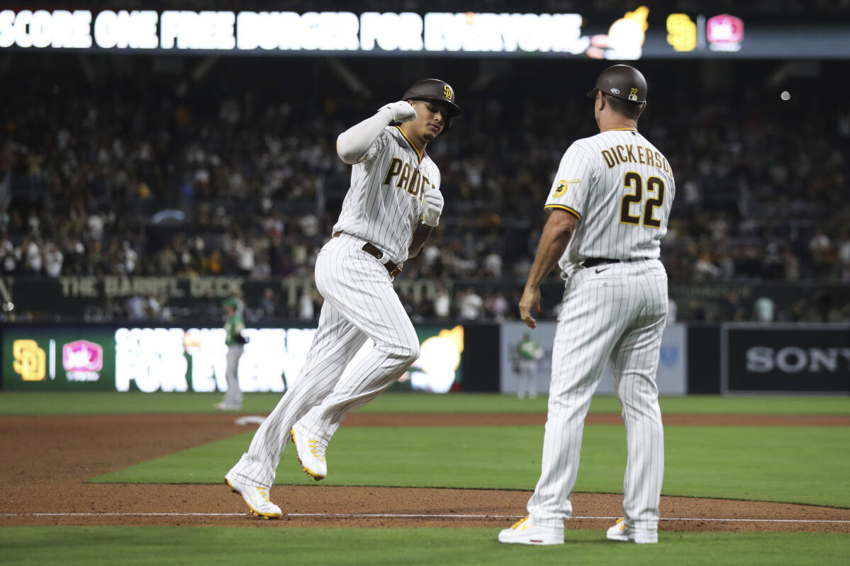 Lin: Friends Chan Ho Park and Fernando Tatis Sr. share baseball history—and  the desire to see top Padres prospect Tatis Jr. succeed - The Athletic