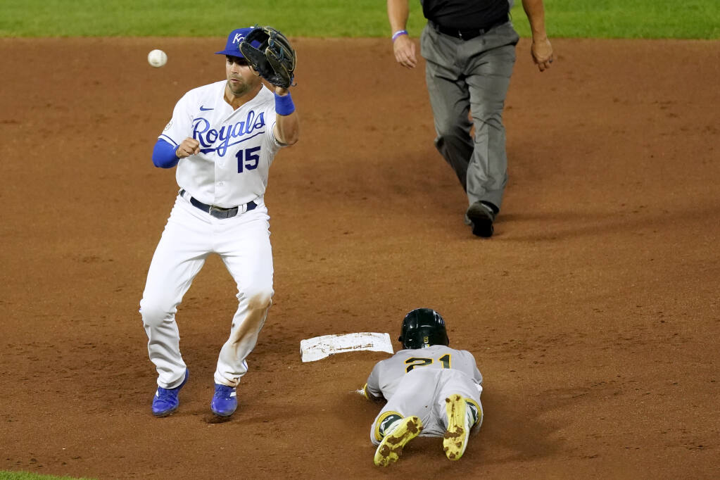 Matt Olson homers twice as A's win series finale against Royals