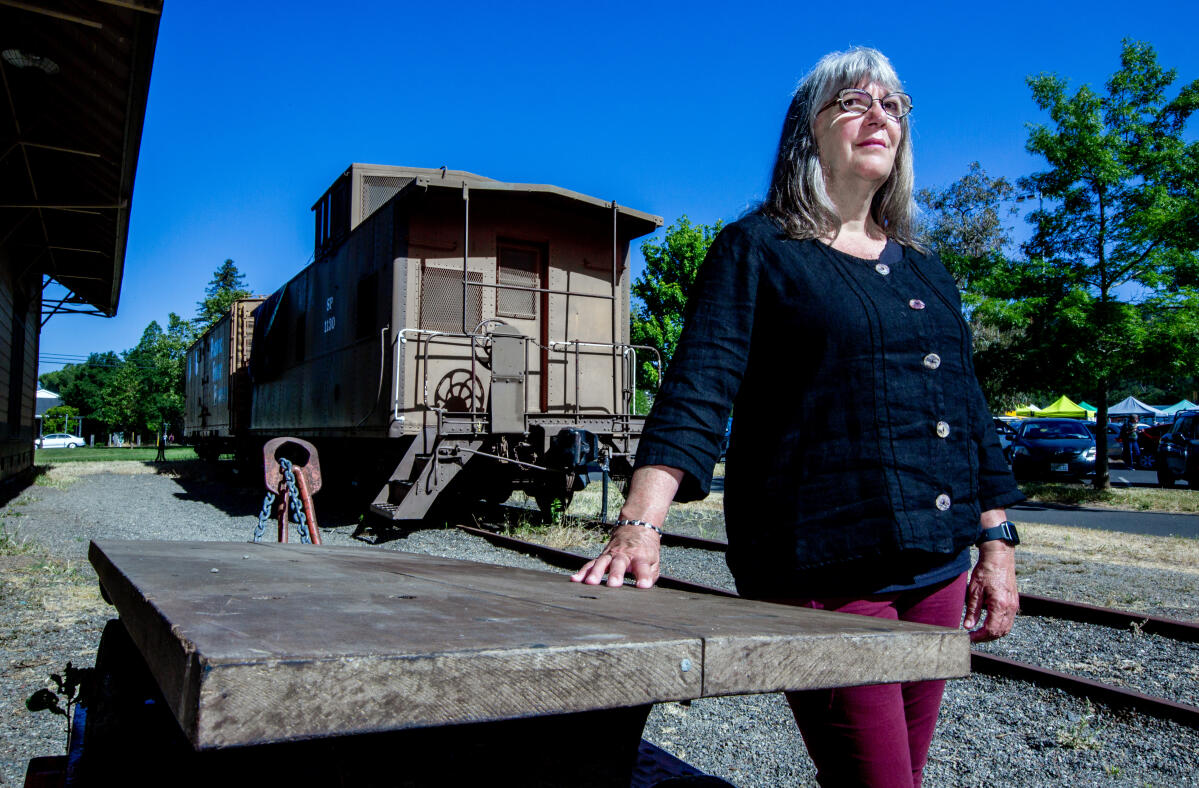 Successful author Glen Ellen writes book about rail trails in Northern California