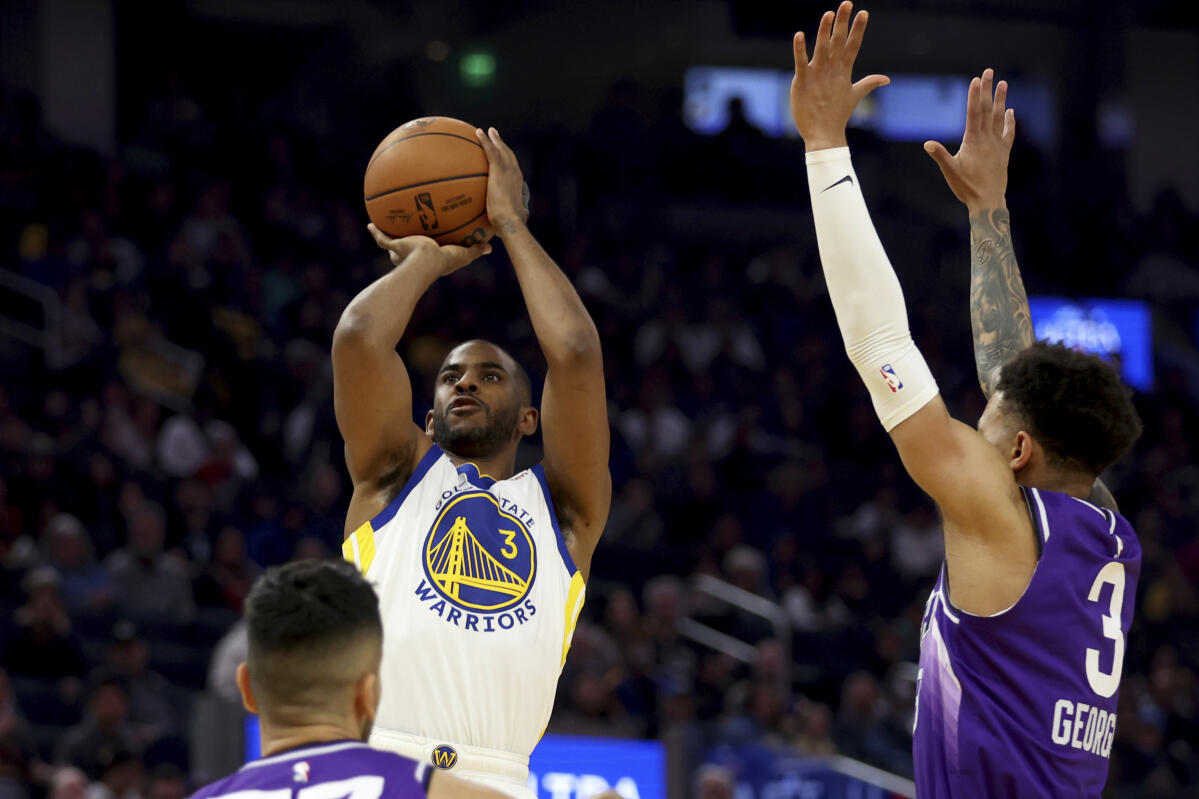 Chris Paul and Warriors agree to postpone contract deadline and consider trade