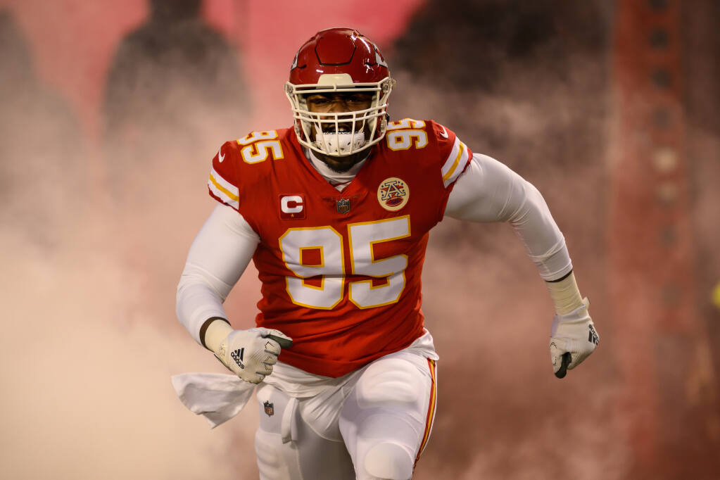 NFL notes: All-Pro DT Chris Jones fails to report to Chiefs for start of  regular-season game prep