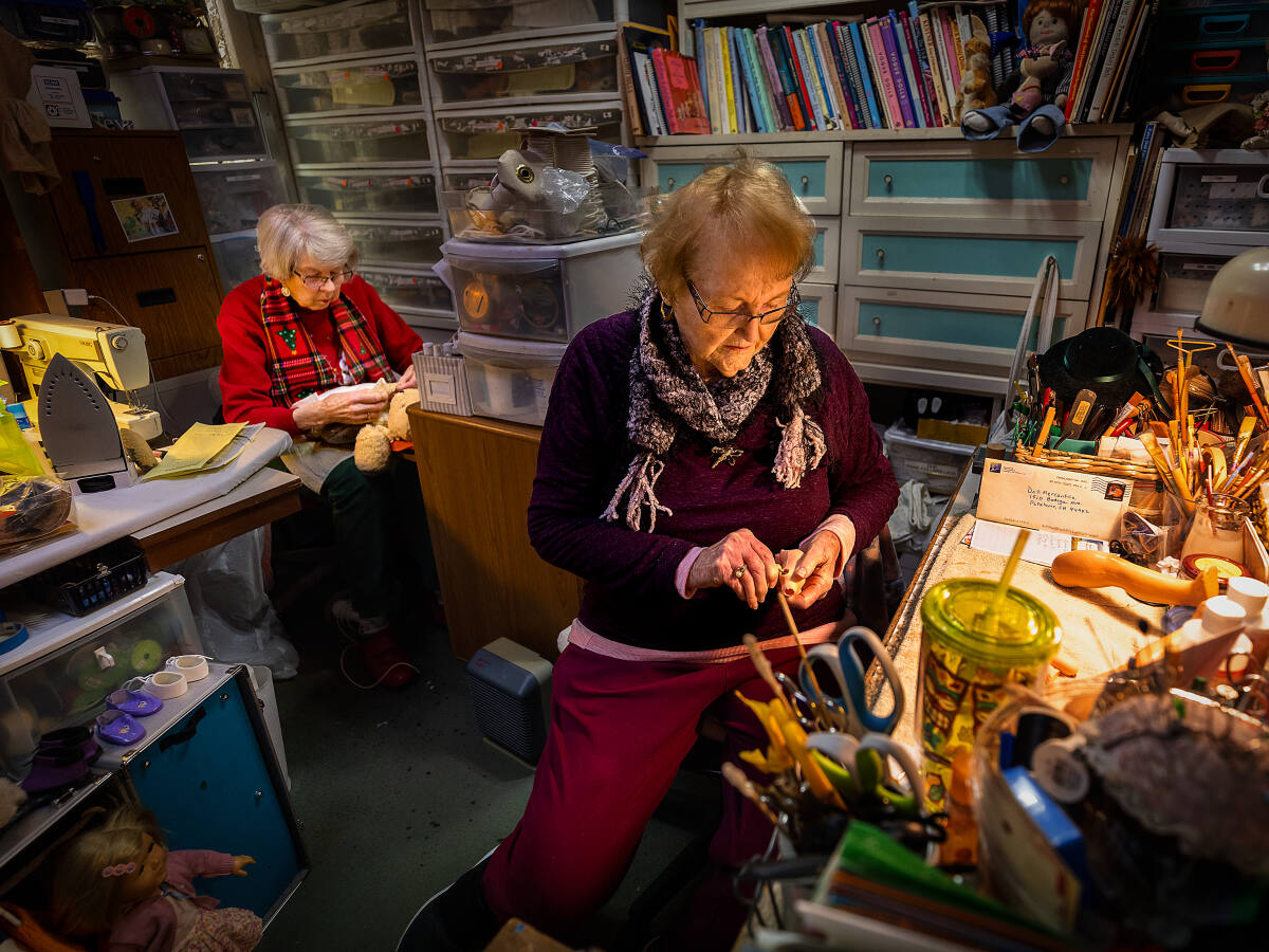 Friends for life: A Petaluma hospital that saves old toys Friends for life: A Petaluma hospital that saves old toys