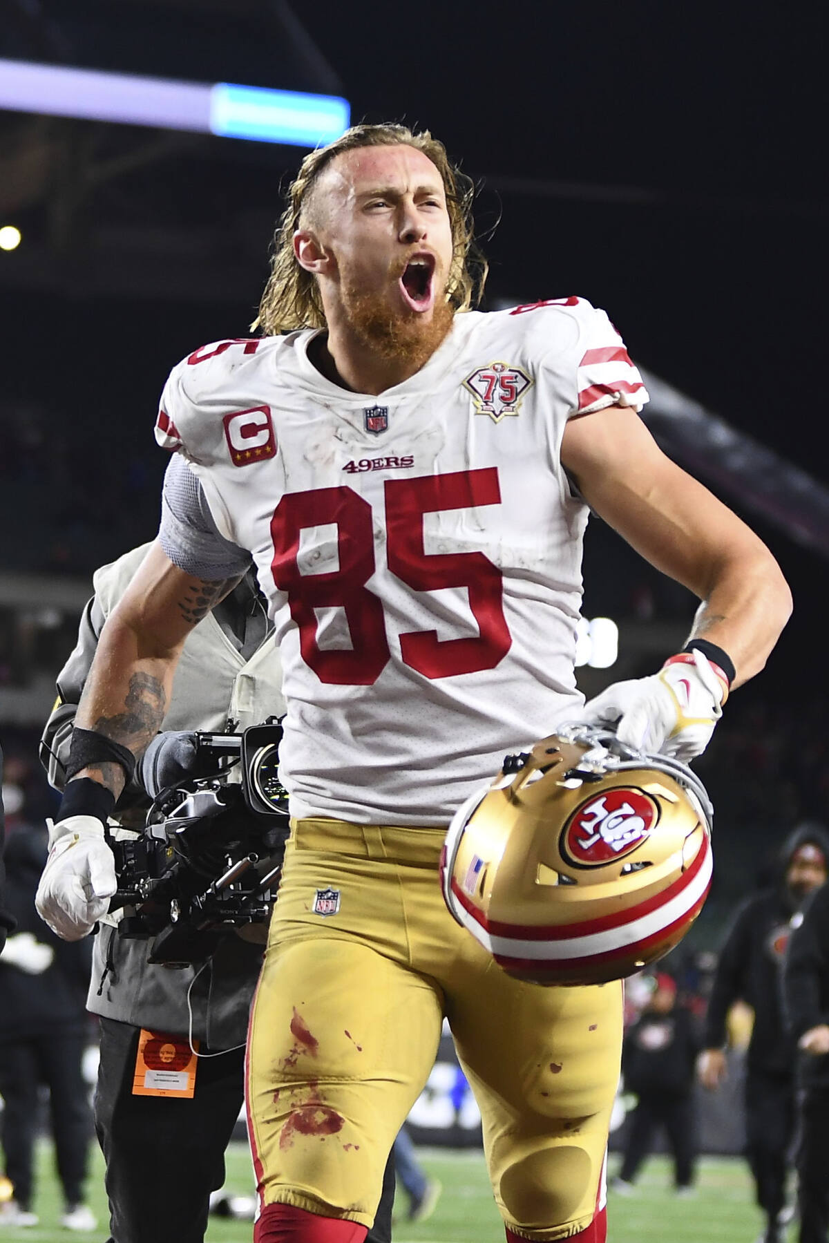 49ers' George Kittle wears famous Jimmy Garoppolo on his shirt