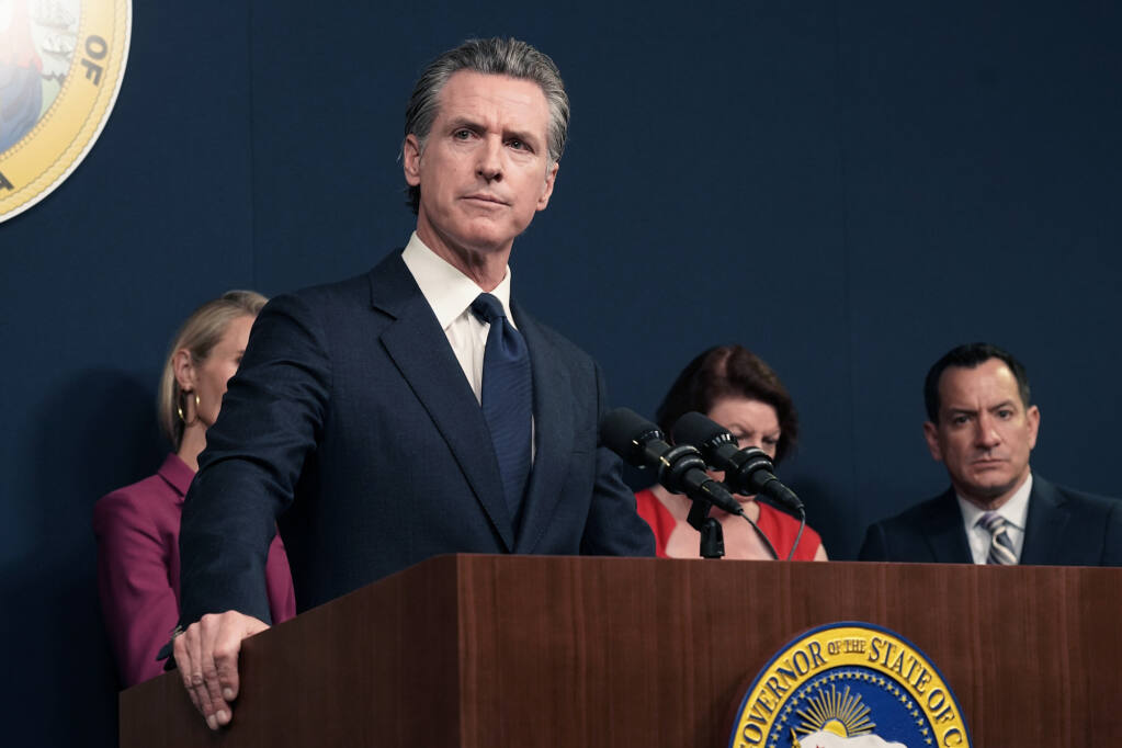 Forcing the hand : Gavin Newsom leans into legislative agenda as first Forcing the hand : Gavin Newsom leans into legislative agenda as first