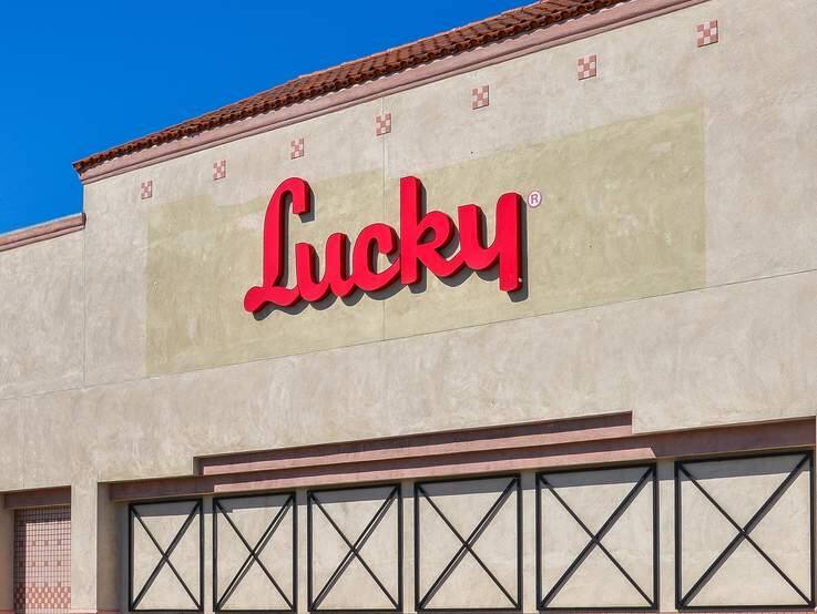 Lucky supermarket in Santa Rosa to reopen after surviving fires
