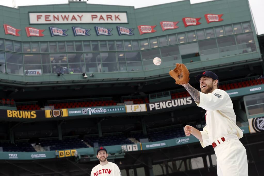 Red Sox, Giants Among Teams Going Retro With Cool Throwback Uniforms 