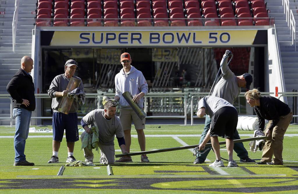 Why 49ers Players, Coaches Prefer Grass Fields Over Turf - Sactown Sports