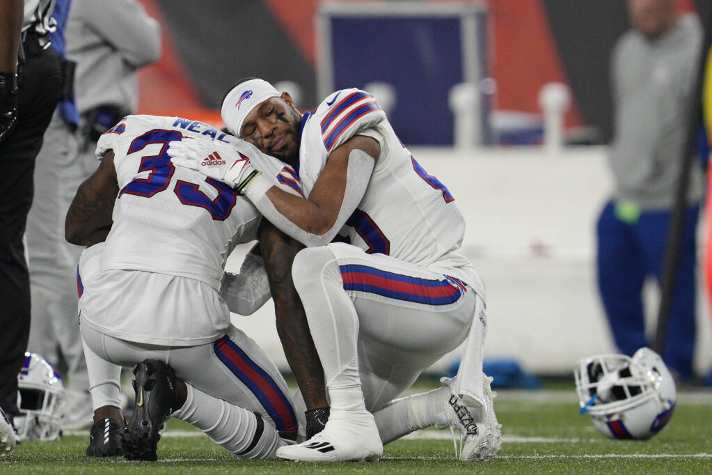 Buffalo Bills' Damar Hamlin in 'critical condition' after collapsing on  Monday Night Football 