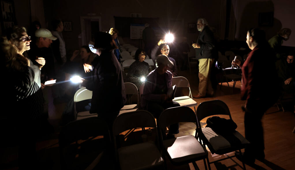 PG&E town hall on frequent power outages in Bennett Valley cut