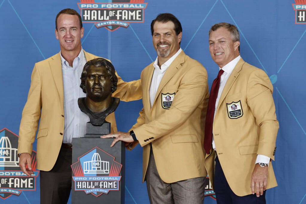 pro football hall of fame ceremony