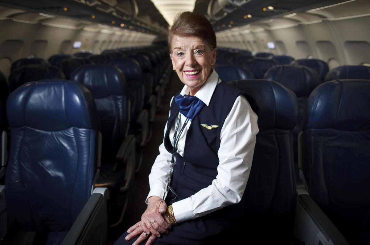 At age 88, Bette Nash, the flight attendant with the longest tenure in the world, passes away