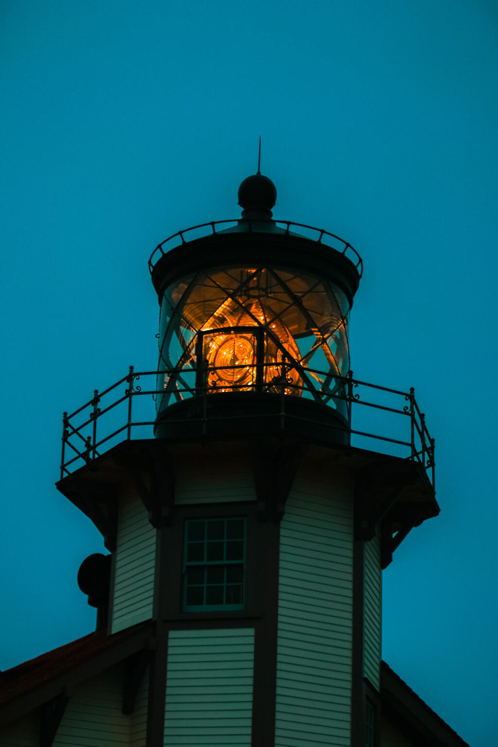 Point Cabrillo Lighthouse. (Fallen Moon Photography/Point Cabrillo Lightkeepers Association)