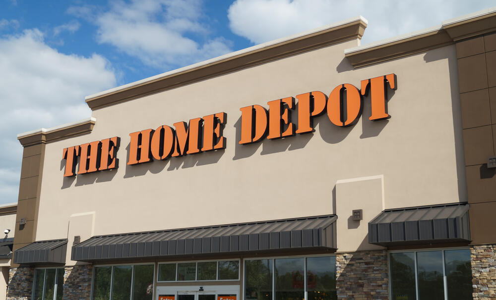 A Home Depot store in Concordville, Pennsylvania. (ThreeRivers11 / Shutterstock)