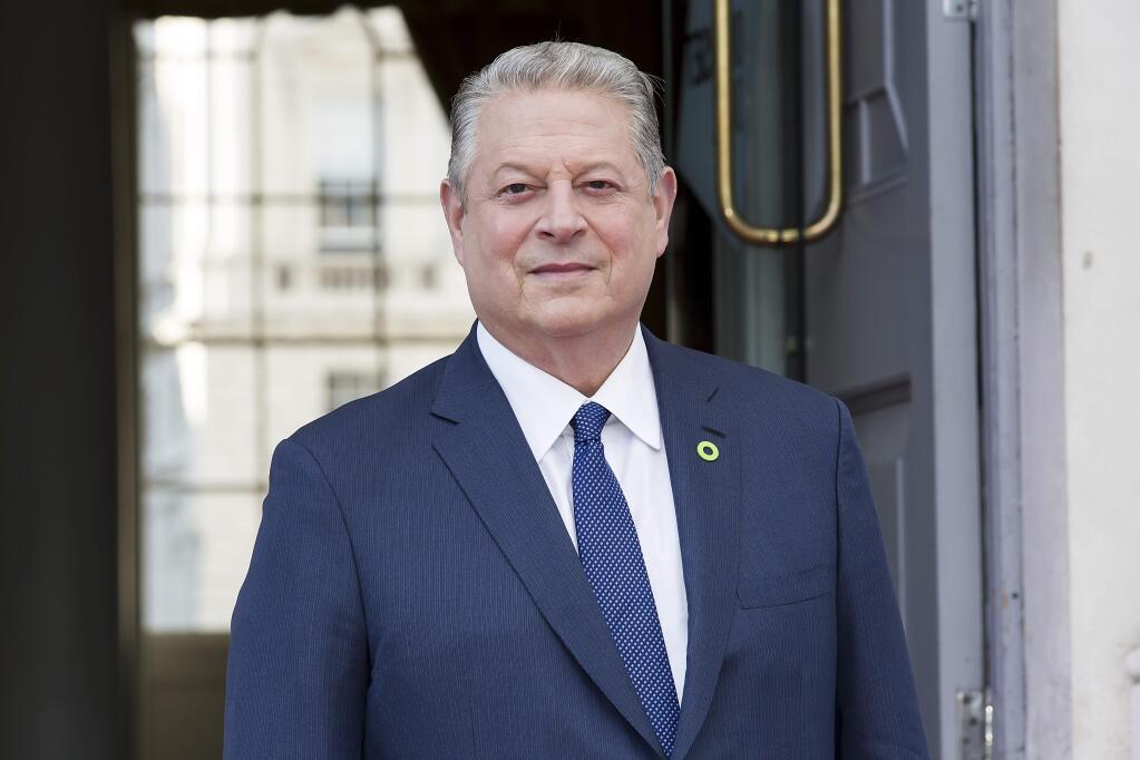 Former U.S. Vice President Al Gore poses for photographers on arrival at the premiere of the film 'An Inconvenient Sequel: Power to Truth', in London, Thursday, Aug.10, 2017 (Photo by Grant Pollard/Invision/AP)