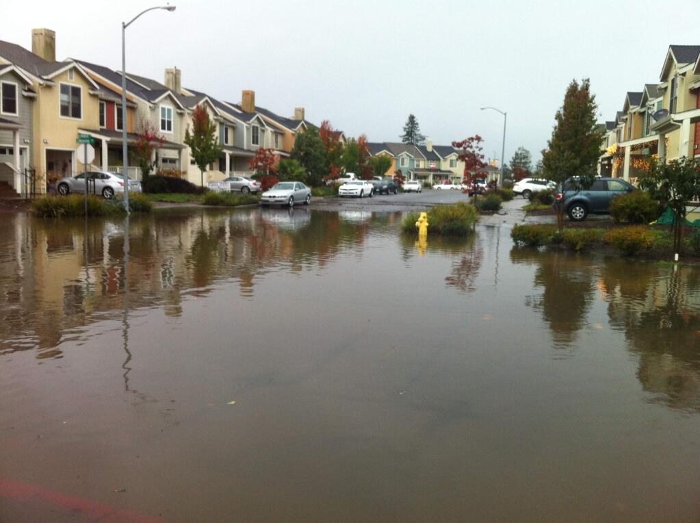Flooding on Lindberg Lane in Petaluma on Wednesday, Dec. 3, 2014. (BETH SCHLANKER/ PD)