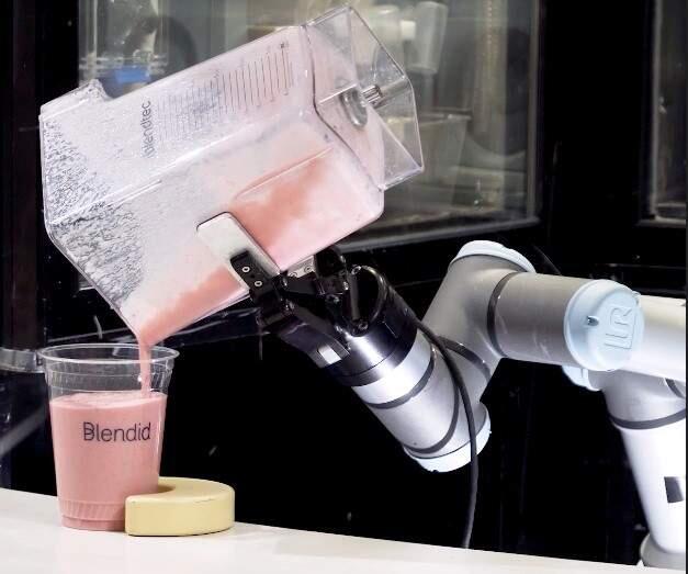 A robot is making and pouring smoothies at Sonoma State University's Charlie Brown's Cafe in Rohnert Park. Operating from an enclosed kiosk, the robot is produced by a company called Blendid. (Courtesy Photo)