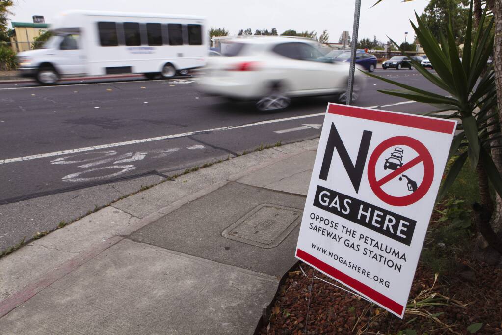 The proposed Safeway gas station on McDowell Boulevard is opposed by many neighbors. It is situated across the street from the McDowell School. (CRISSY PASCUAL/ARGUS-COURIER STAFF)