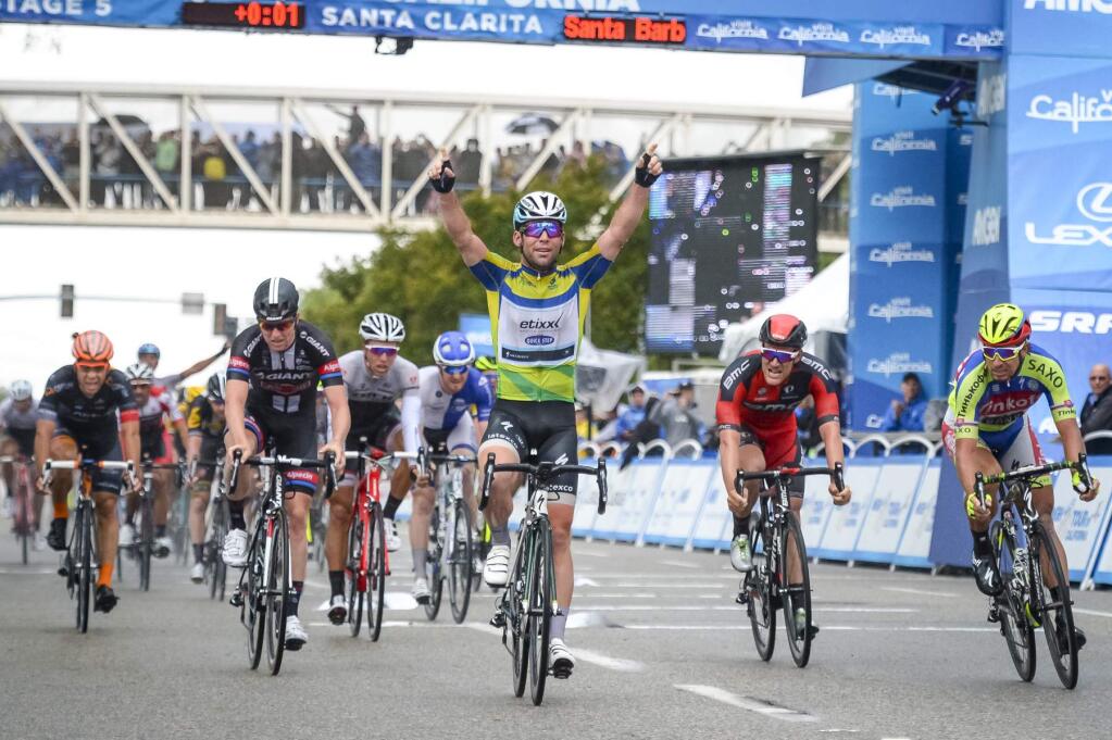 Mark Cavendish celebrates his win in the fifth stage of the Tour of California cycling race in Santa Clarita Thursday, May 14, 2015. (David Crane/Los Angeles Daily News via AP)
