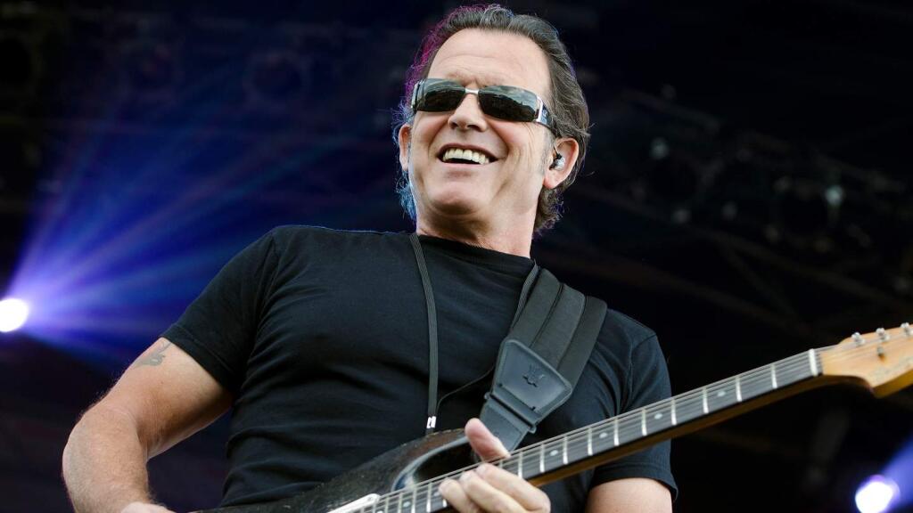 Tommy Castro plays the Mystic on New Year's Eve