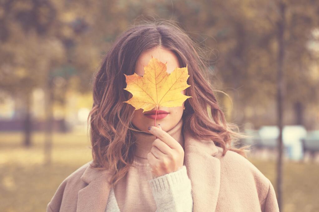 THE MELANCHOLY OF AUTUMN: An event heavy cure for the poetic moodswings of fall.