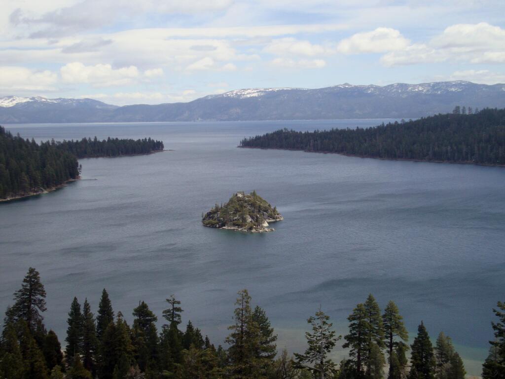 Fannete Island sits in the middle of Emerald Bay and can be seen from many vantage points around the shore in the Lake Tahoe area of Nevada. (Tony Hicks/Contra Costa Times/MCT)