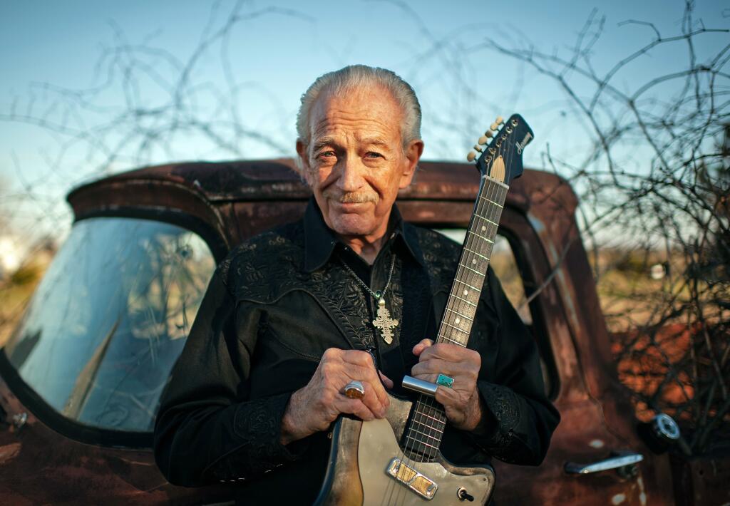 Blues legend Charlie Musselwhite performs at the Jackson Theater on June 17. (Rory Doyle)