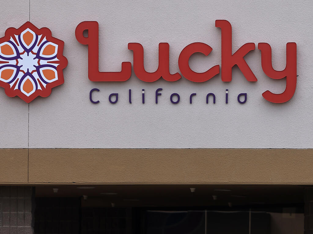 Lucky California store in Montgomery Village, Wednesday, August 17, 2022 Santa Rosa. Lucky's will be closing pharmacies inside their stores. (The Press Democrat, 2022)
