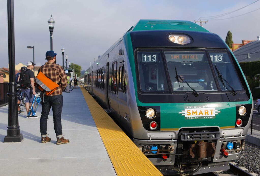Petaluma, CA, USA. Monday, July 10, 2017._ The SMART train began operations on Friday and many commuters took advantage of the new train service. (CRISSY PASCUAL/ARGUS-COURIER STAFF)