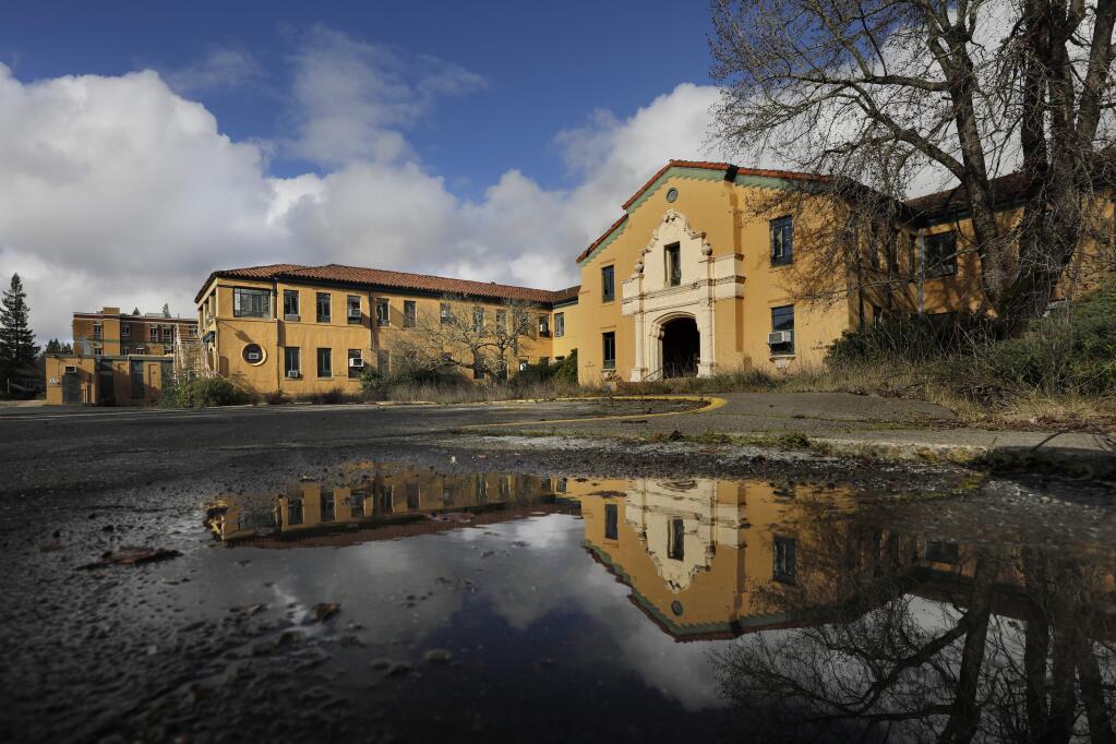 The old Sutter Hospital building off Chanate Road now stands empty and shuttered. Photo taken in Santa Rosa, California on Thursday, Feb. 14, 2019. (BETH SCHLANKER/ PD)