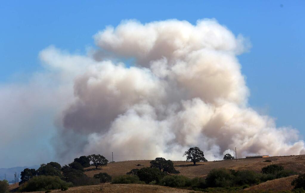 Smoke from a controlled burn filled the skies south of Petaluma on Saturday. (JOHN BURGESS / The Press Democrat)