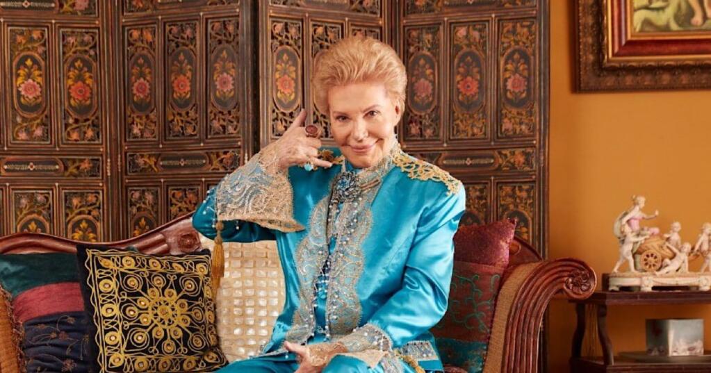 Walter Mercado started in Puerto Rican theater and rose to international fame.