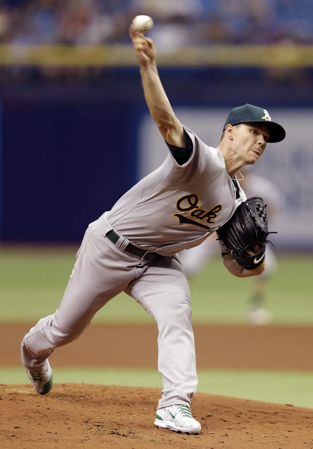 Oakland Athletics starting pitcher Sonny Gray delivers to the Tampa Bay Rays during the first inning of a baseball game Sunday, May 24, 2015, in St. Petersburg, Fla. (AP Photo/Chris O'Meara)